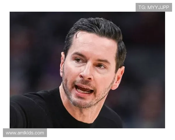 雷迪克醒悟发布会直指防守放权